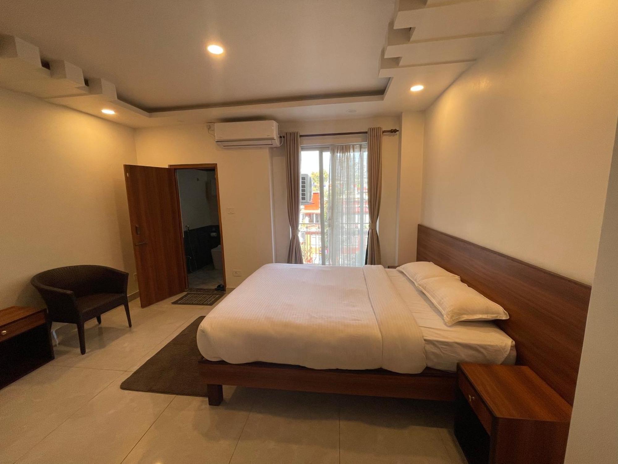 Little Buddha Inn Катманду Екстериор снимка