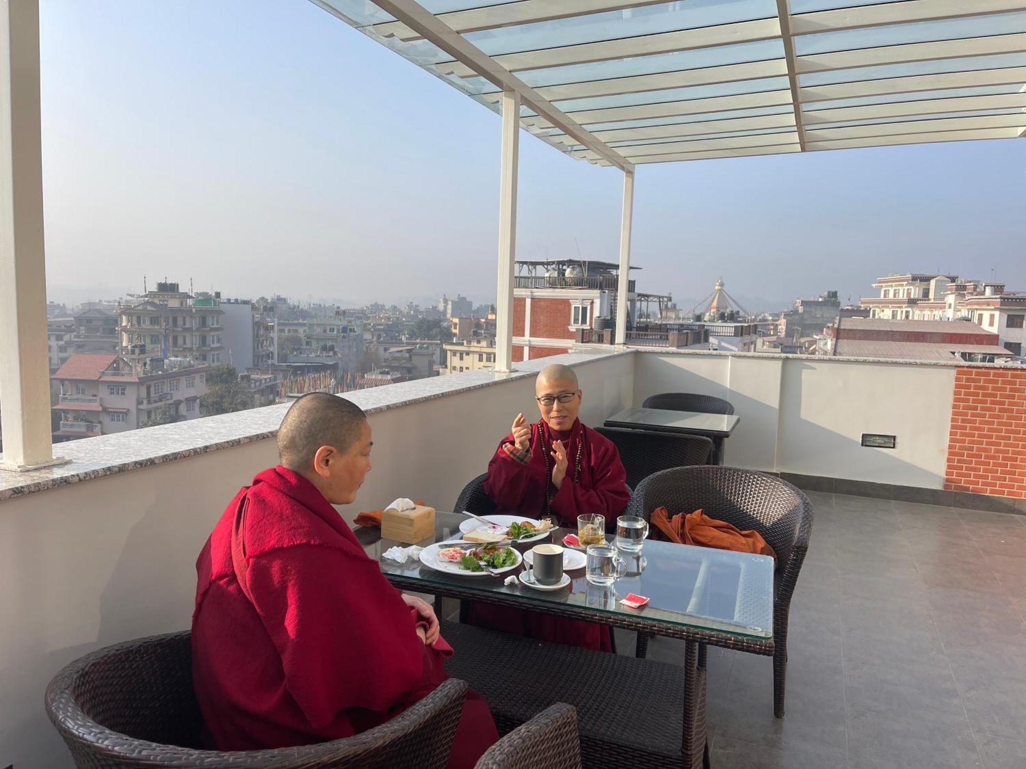 Little Buddha Inn Катманду Екстериор снимка